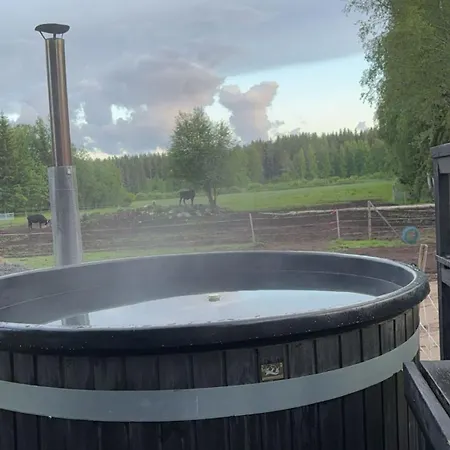 Bauernhof Elaemyksellinen Kotivaunussa Kokkola (Karleby)