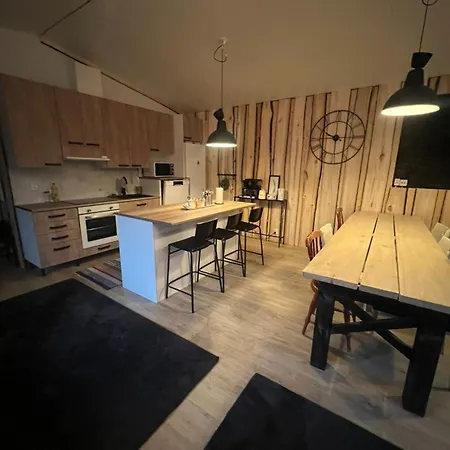 Bauernhof Elaemyksellinen Kotivaunussa Kokkola (Karleby)